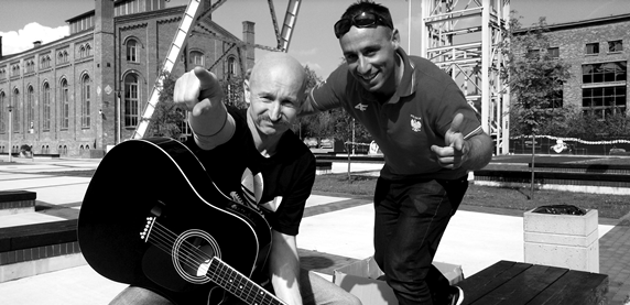 Sosnowiecki artysta wspiera snowboardzistę. Przyjdź na spotkanie i koncert