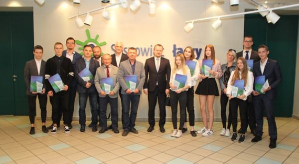 Młodzi sportowcy wyróżnieni