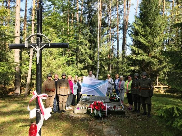 Sosnowiczanie znów w Ulowie - 79. rocznica bitew o Tomaszów Lubelski