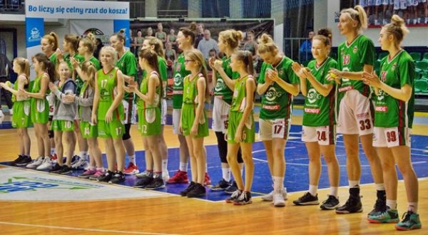 Niepokonane JASki walczą o komplet zwycięstw w rundzie zasadniczej