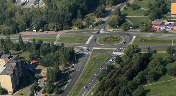 UWAGA! Zmiana organizacji ruchu na rondzie im. Jana Pawła II
