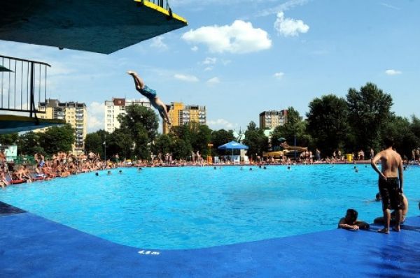 Rekordy frekwencji na sosnowieckich kąpieliskach!