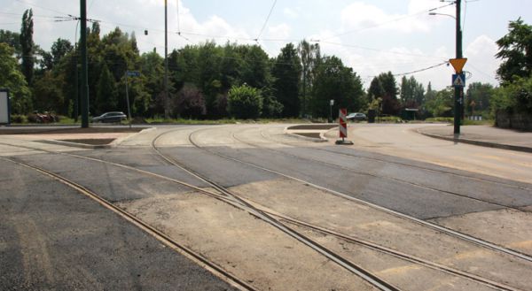 Żeromskiego przejezdna. Prace przy przejazdach tramwajowych zakończone