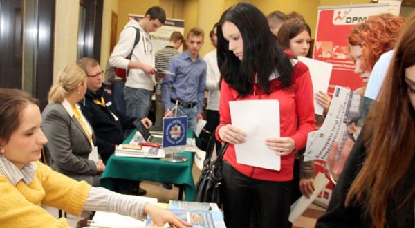 VIII Targi Pracy i Praktyk Studenckich WSB w Dąbrowie Górniczej