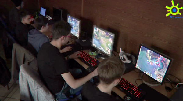 Zagłębie E-sportu - relacja TV SOSNOWIEC