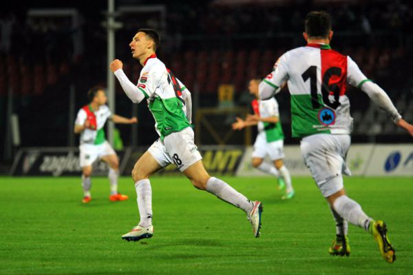 Lider uratowany